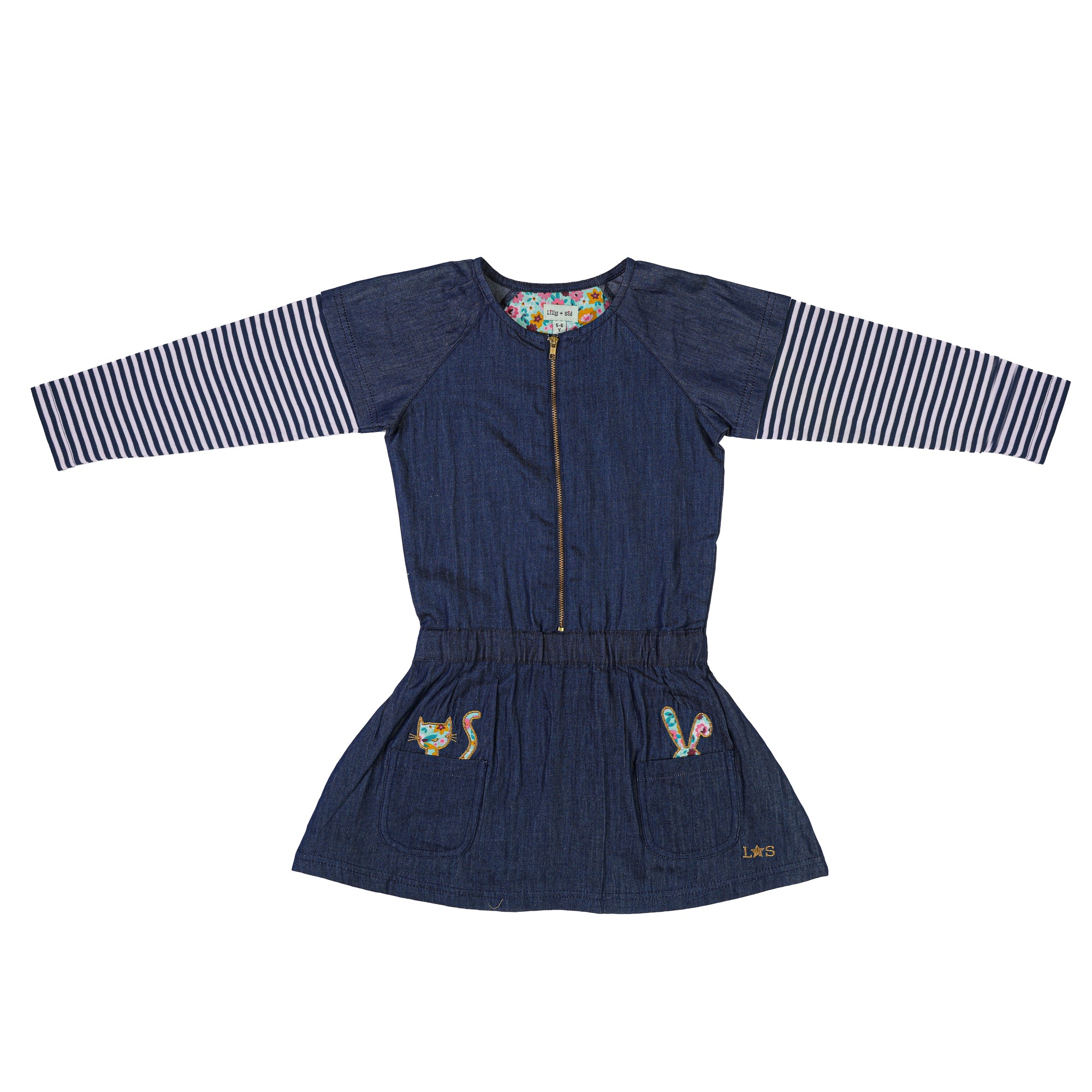 long sleeve cotton denim dress with navy stripes, zipper on the and 2 appliques on the front pockets